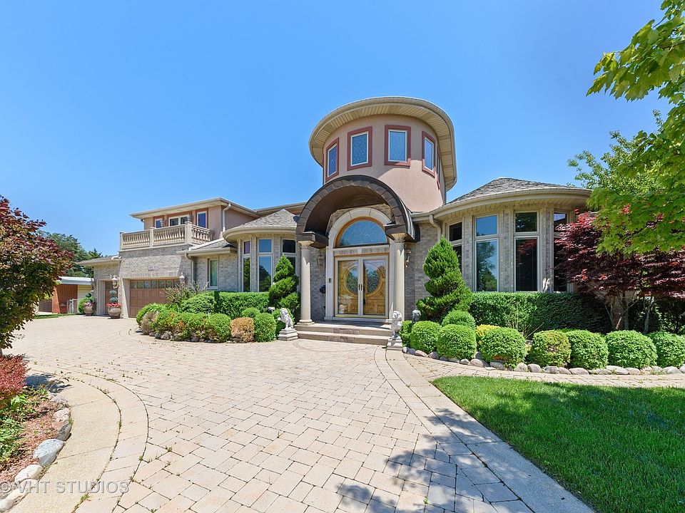 1st image of 4883 N Redwood Dr