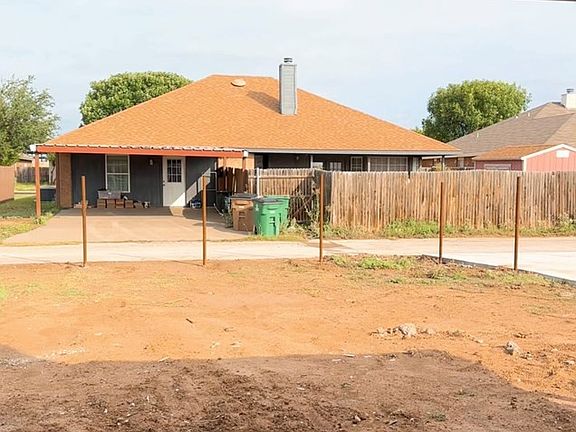 4th image of 7601 Easton Ave