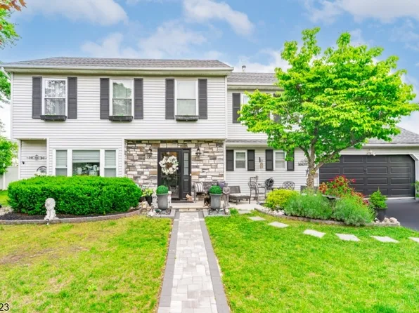 24 Higgins Road, Old Bridge, NJ 08857