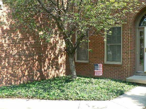 3rd image of 3074 Bennison Ct