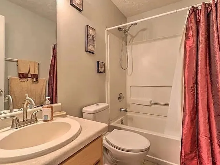 483 Oak Dr — Photo 18