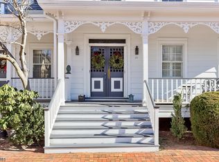 28 Murray Hill Sq, New Providence, NJ 07974