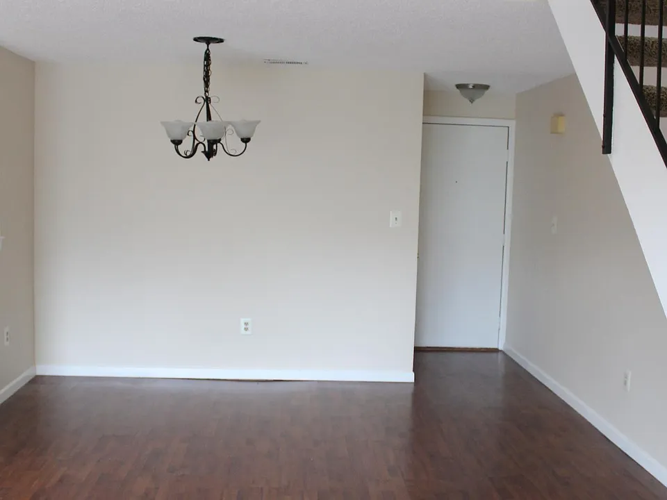 8308 Tamarron Dr #8308