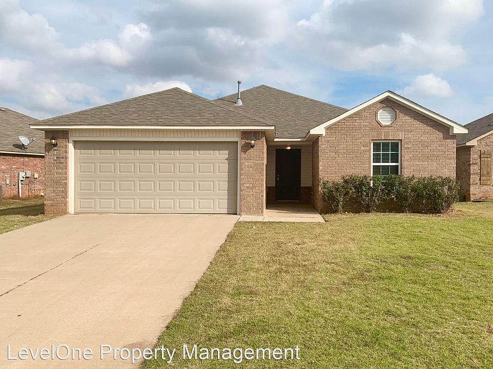 1st image of 2712 Demotte Dr