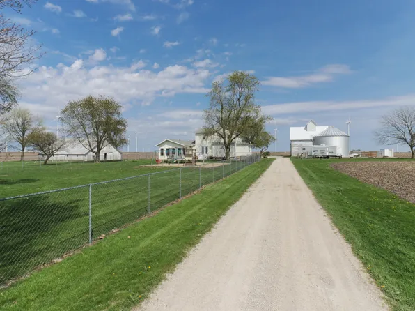 1926 County Road 2800 E, Minonk, IL 61760