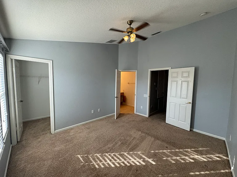 2368 Silver Palm Dr — Photo 26