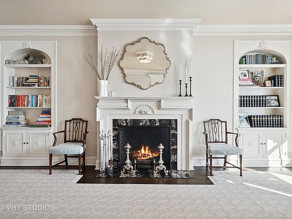 4th image of 1242 N Lake Shore Dr #6S