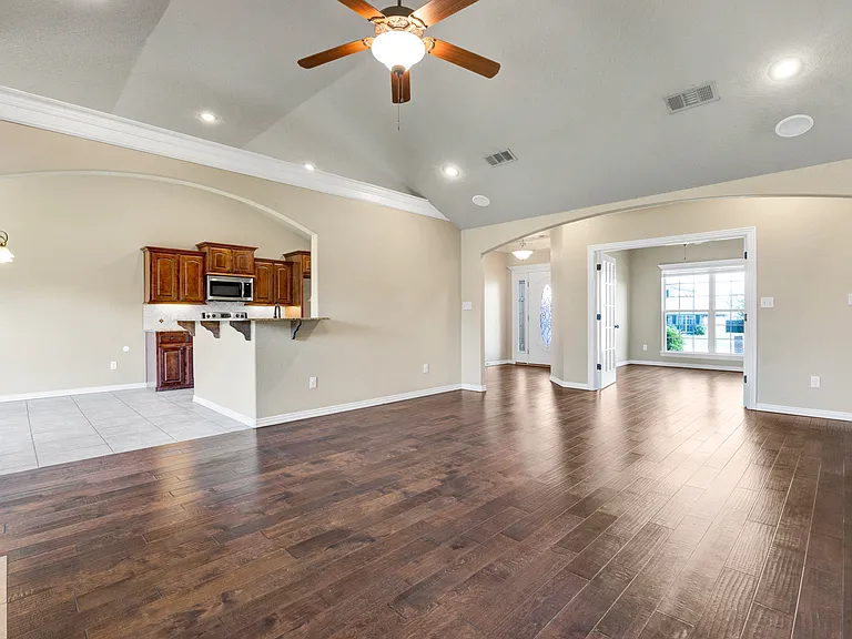 508 Torrington Way — Photo 8