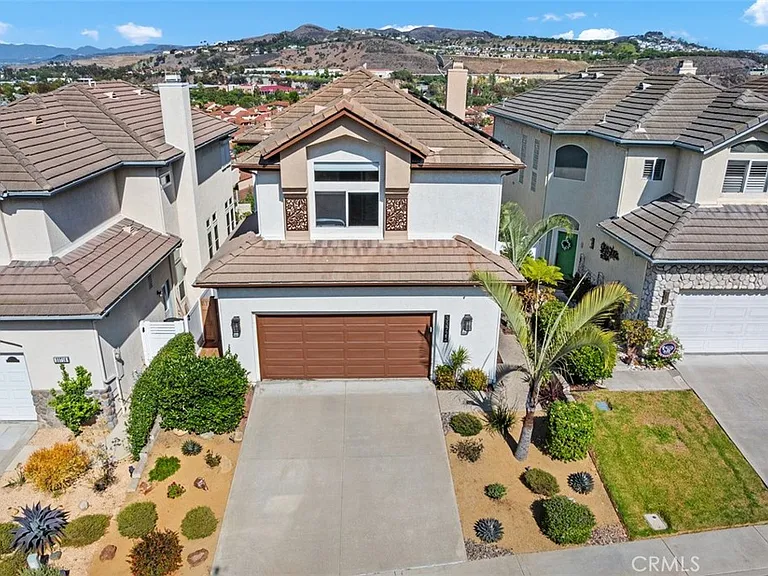 33722 Bridgehampton Dr — Photo 34