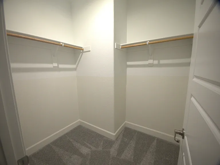 3630 Yellow Leaf Ave — Photo 29