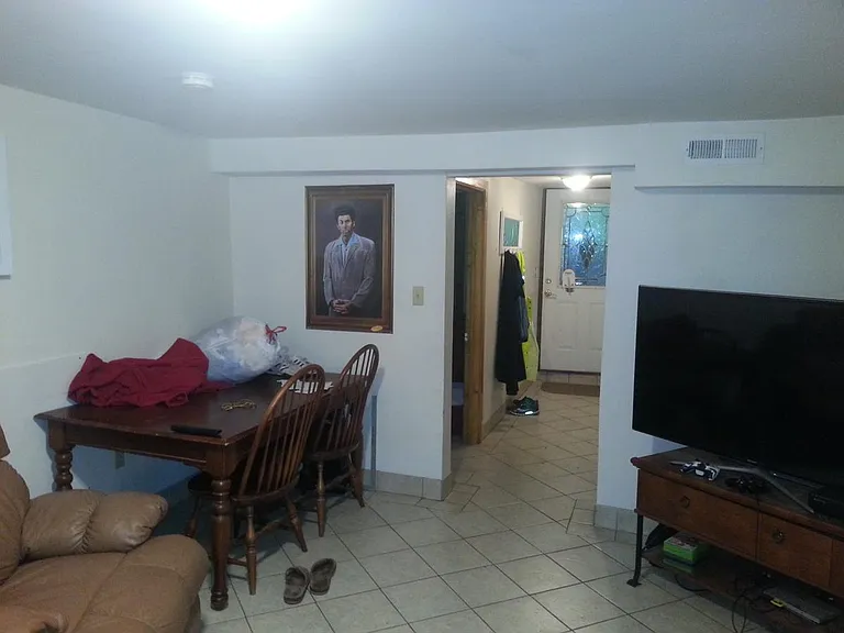 305 Brooks Ave — Photo 5