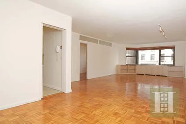 Sold by Halstead Real Estate | media 24