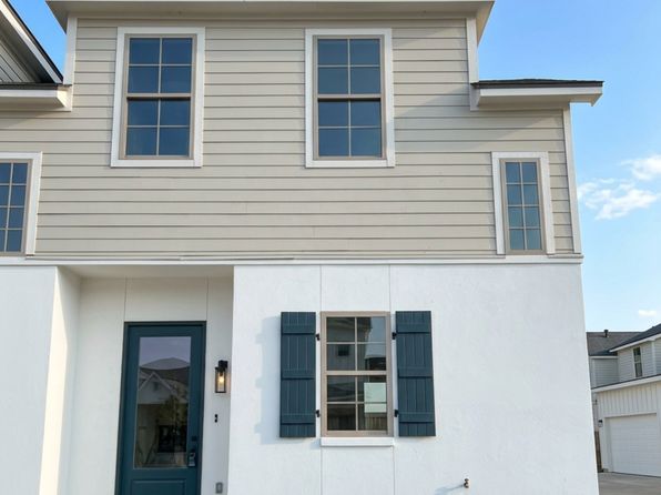 315 Sandstone Ave #103