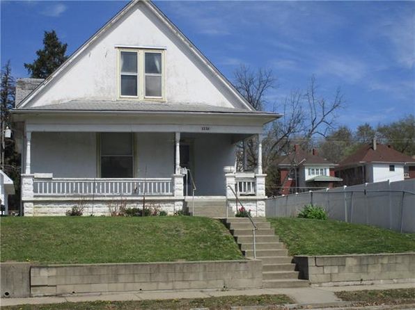 Atchison Real Estate Atchison Ks Homes For Sale Zillow