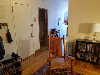 Rented by Metropolitan Realty