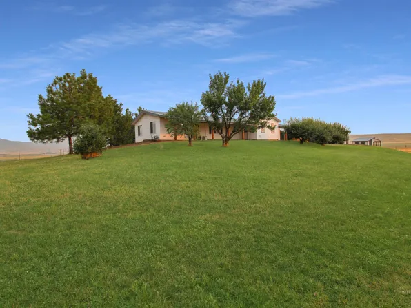 2469 Hague Rd, Midvale, ID 83645