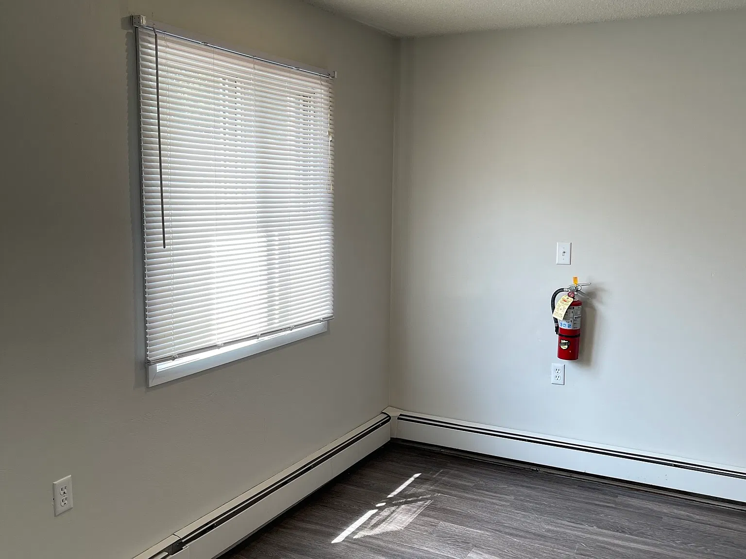 3 bed, $1,779 — Photo 4