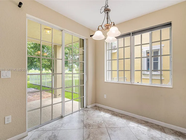 27621 SW 139th Pl — Photo 3