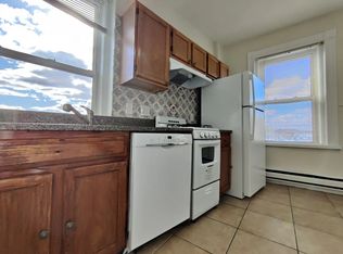 73 Harvard Ave #U6, Allston, MA 02134