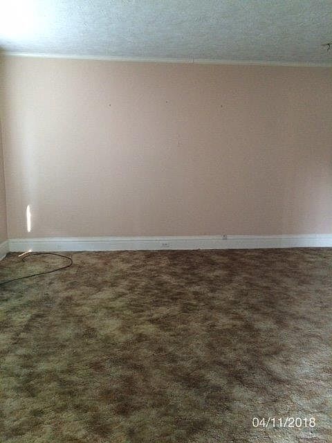 2nd image of 336 Chestnut St