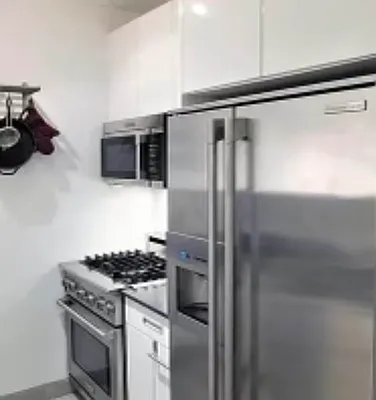 Rented by NY Living Solutions | media 21