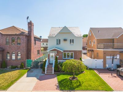76-11 173rd Street, Flushing, NY, 11366