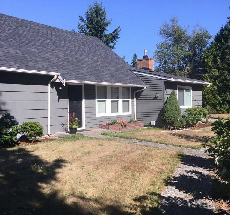 1st image of 12522 Woodland Ave E