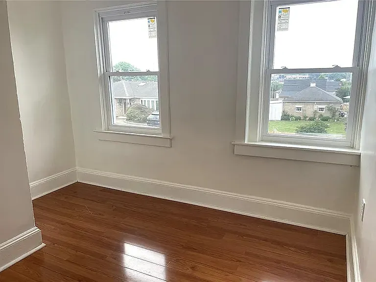 1 bed, 1144 sqft, $900 — Photo 3