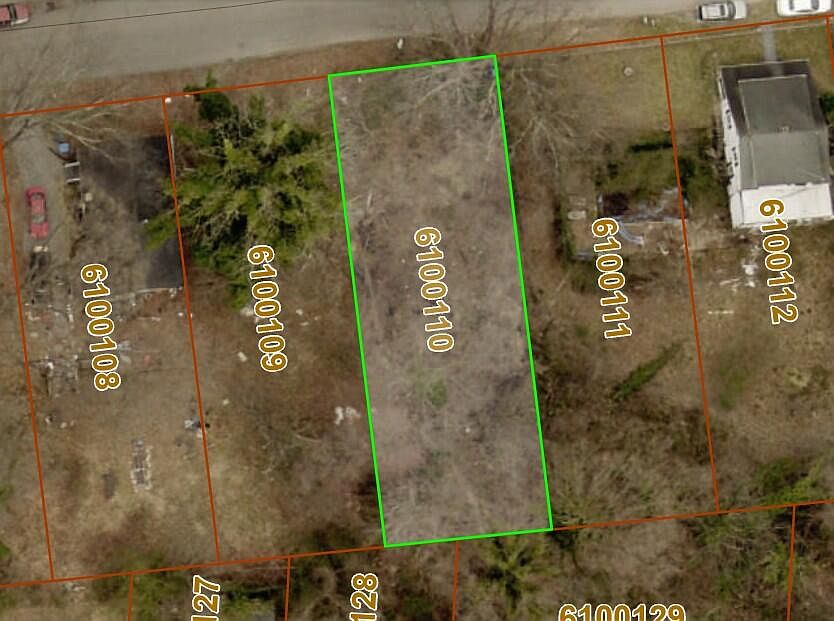 1st image of 0 Surrey Ave NW #10