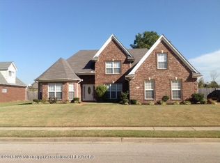 8278 Windsor Ln, Southaven, MS 38672