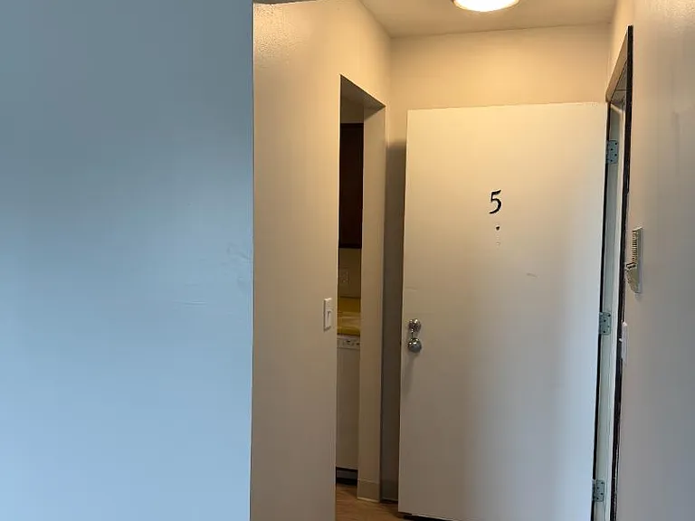 Unit Photo