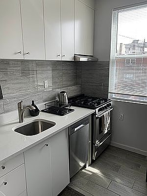 2nd image of 21-19 32nd St #2