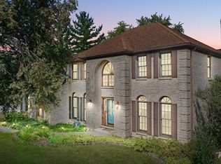 5S441 Allison Ln, Naperville, IL 60540