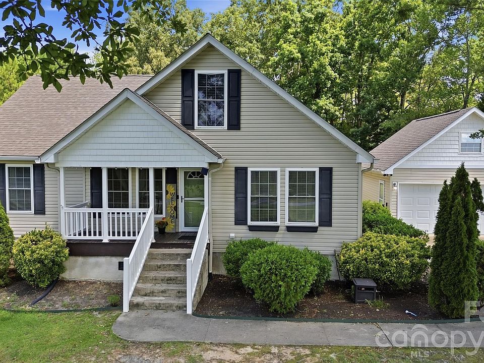 1st image of 335 Providence Rd