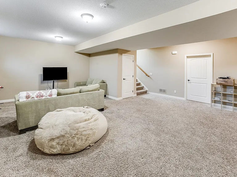 1208 White Oak Rd — Photo 40