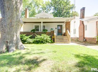 1812 S Whittier Ave, Springfield, IL 62704