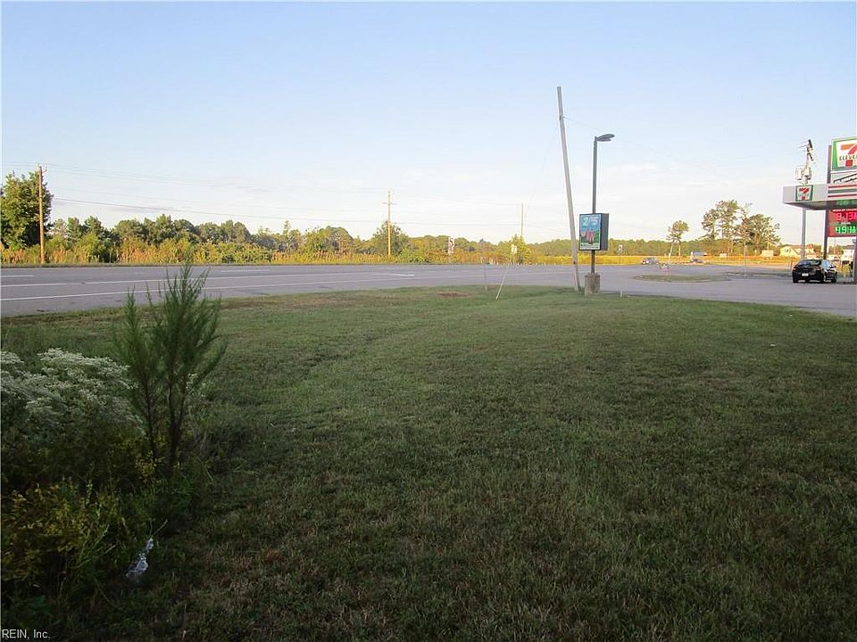 2nd image of 3 Southampton Pkwy