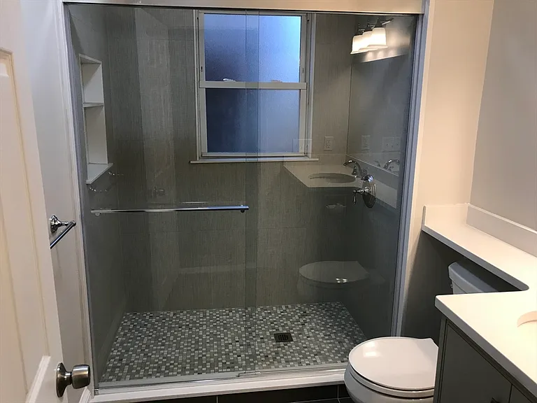 248 Pearl St #0 — Photo 9