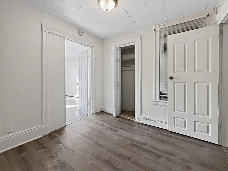492 W Side Ave #2L — Photo 13