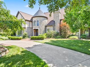 1745 White Oak Dr, Delaware, OH 43015