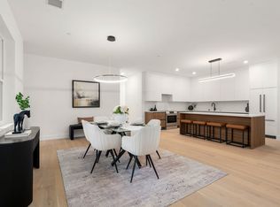 16 Stearns Rd #301, Wellesley, MA 02482