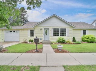 511 5th St SE, Staples, MN 56479
