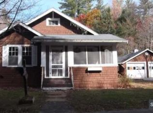 63 Maple St, Whitefield, NH 03598