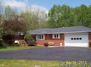 2046 W Broadway, Bunker Hill, IN 46914