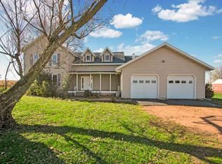 7205 North Rd, Arpin, WI 54410