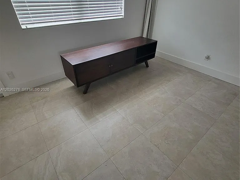 1052 SW 79th Ave — Photo 19