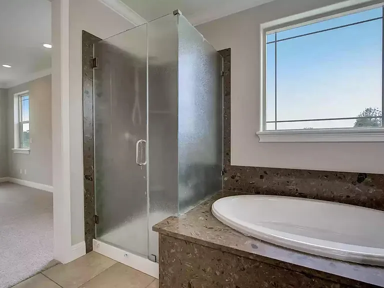 573 Addison Ct — Photo 10