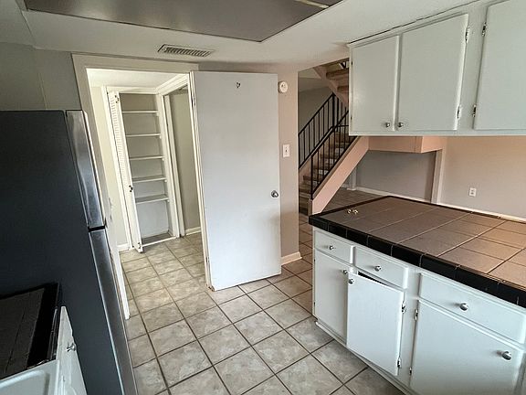 3rd image of 9723 Smitherman Dr