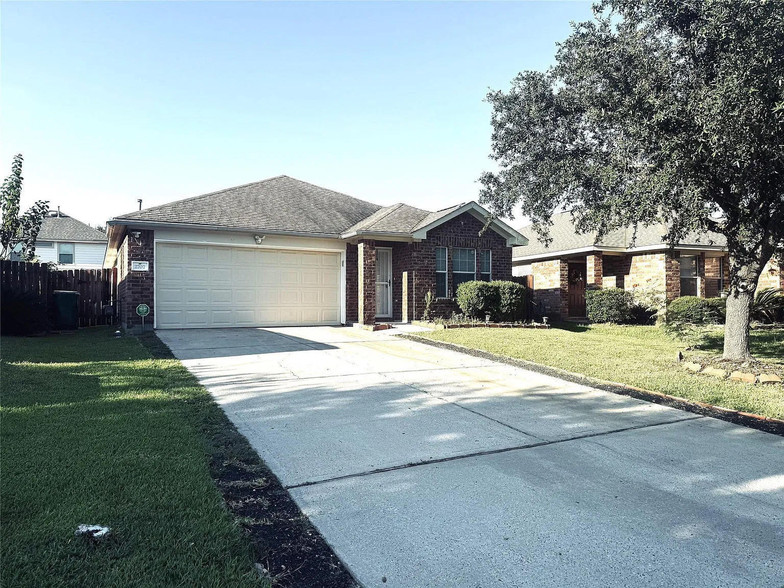 3 bed, 2.0 bath, $1,850 — Photo 2