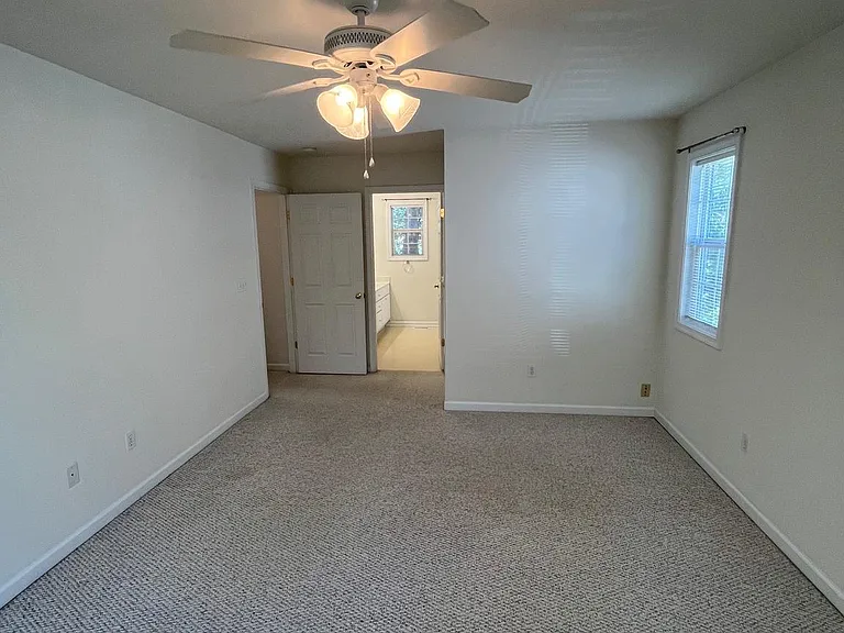 921 S Talbot St #C — Photo 17